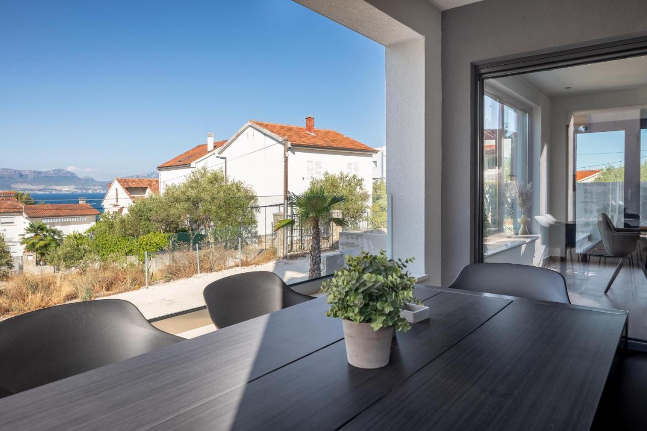 House & Home Слатине Экстерьер фото