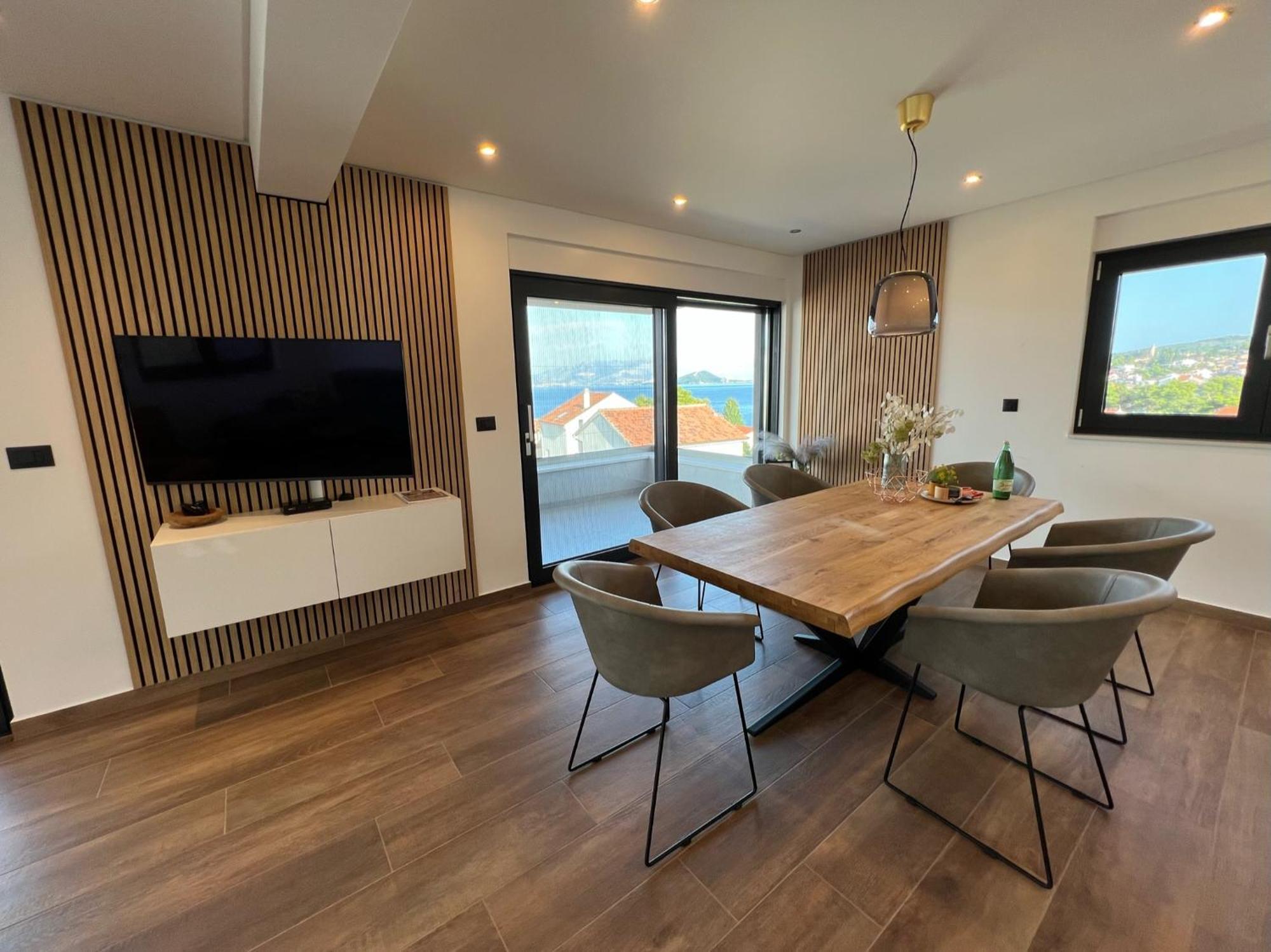 House & Home Слатине Экстерьер фото